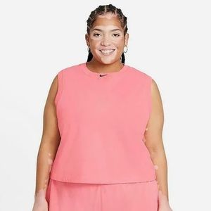 NWOT 2X Pink Nike Wash Tank Top